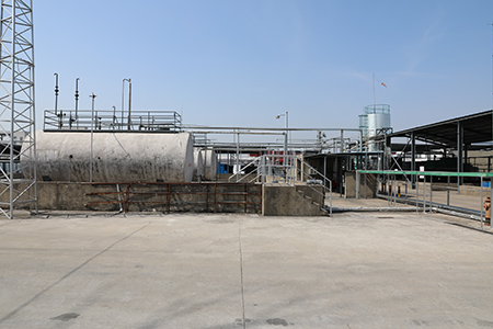 實(shí)建化工工廠